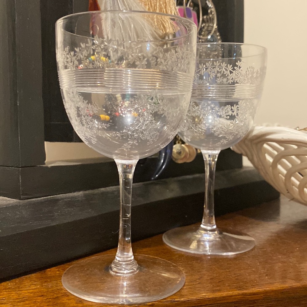 PAIR of Crystal 50s Sherry Glasses Fern Pattern - Picture 5 of 9